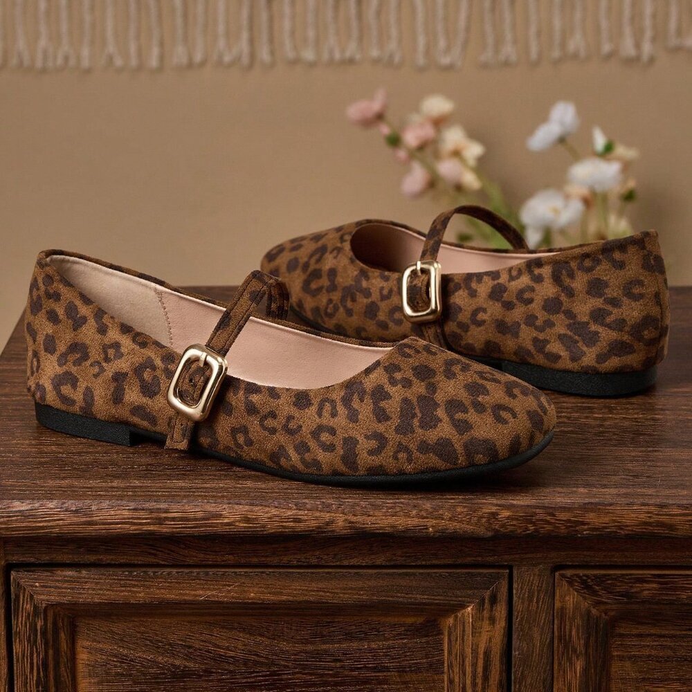 Leopard Women's Slip-On Square Toe Flats - Picture 6 of 6